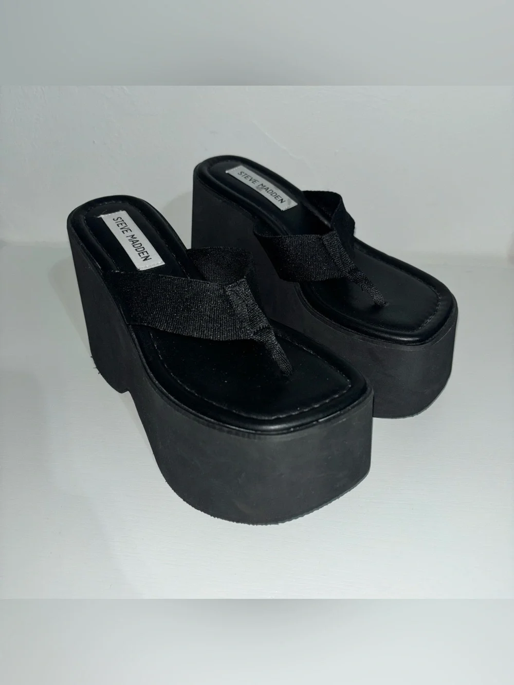 Steve Madden Black Platform Thong Sandals - Chunky Elevation